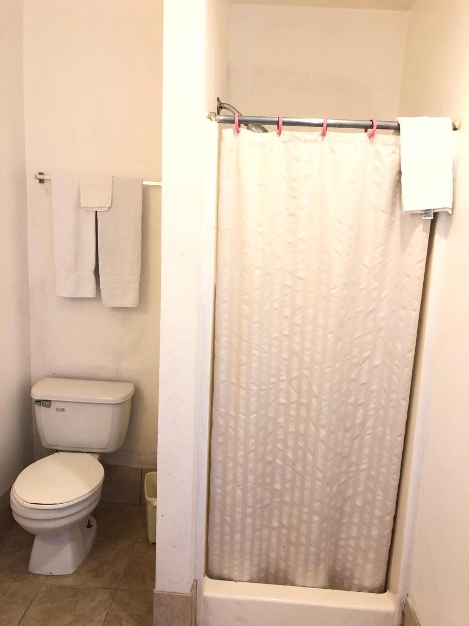 Deluxe Inn Motel Sparks Εξωτερικό φωτογραφία