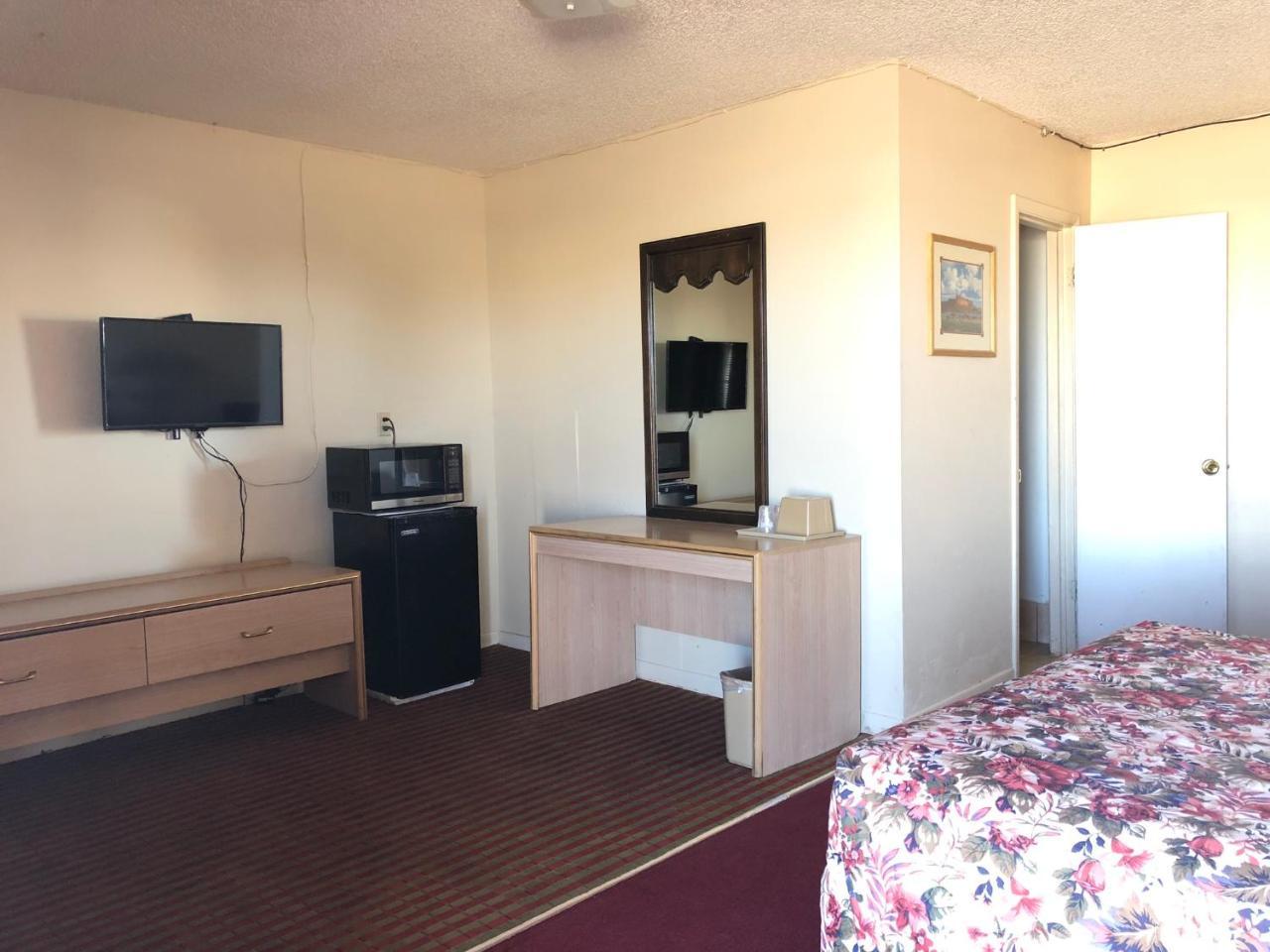 Deluxe Inn Motel Sparks Εξωτερικό φωτογραφία